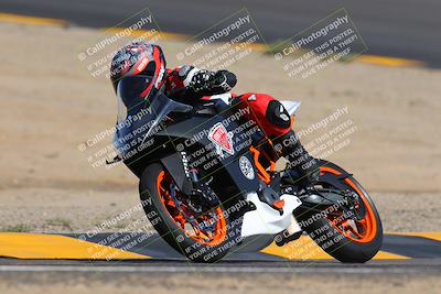 media/Oct-03-2022-Moto Forza (Mon) [[5f077a3730]]/Intermediate Group/Session 2 (Turn 10)/